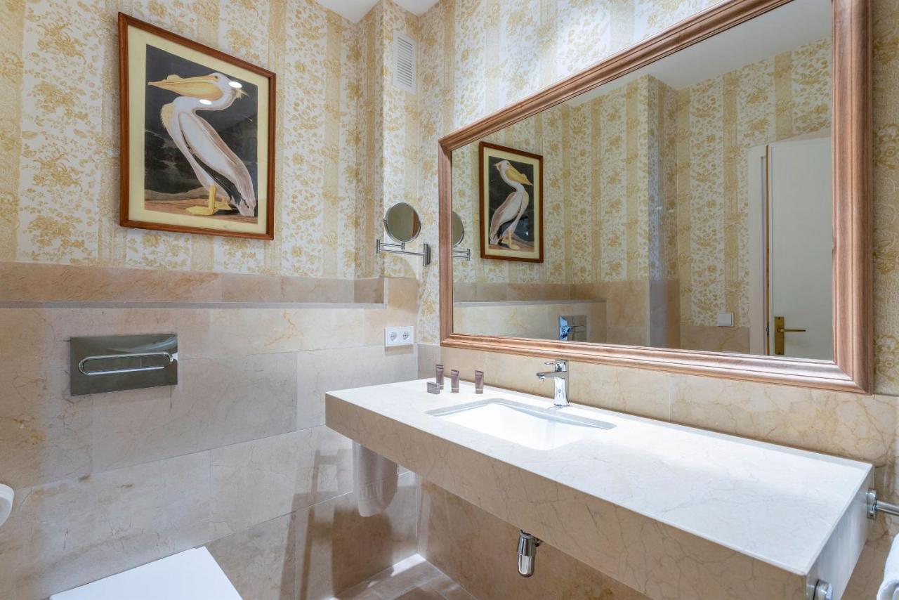 Genteel Home Don Remondo เซบีญา ภายนอก รูปภาพ